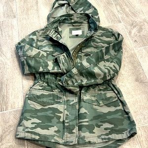 Camo cinched waist jacket. Size small.  Worn once